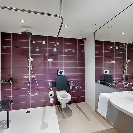Premier Centre Hotell